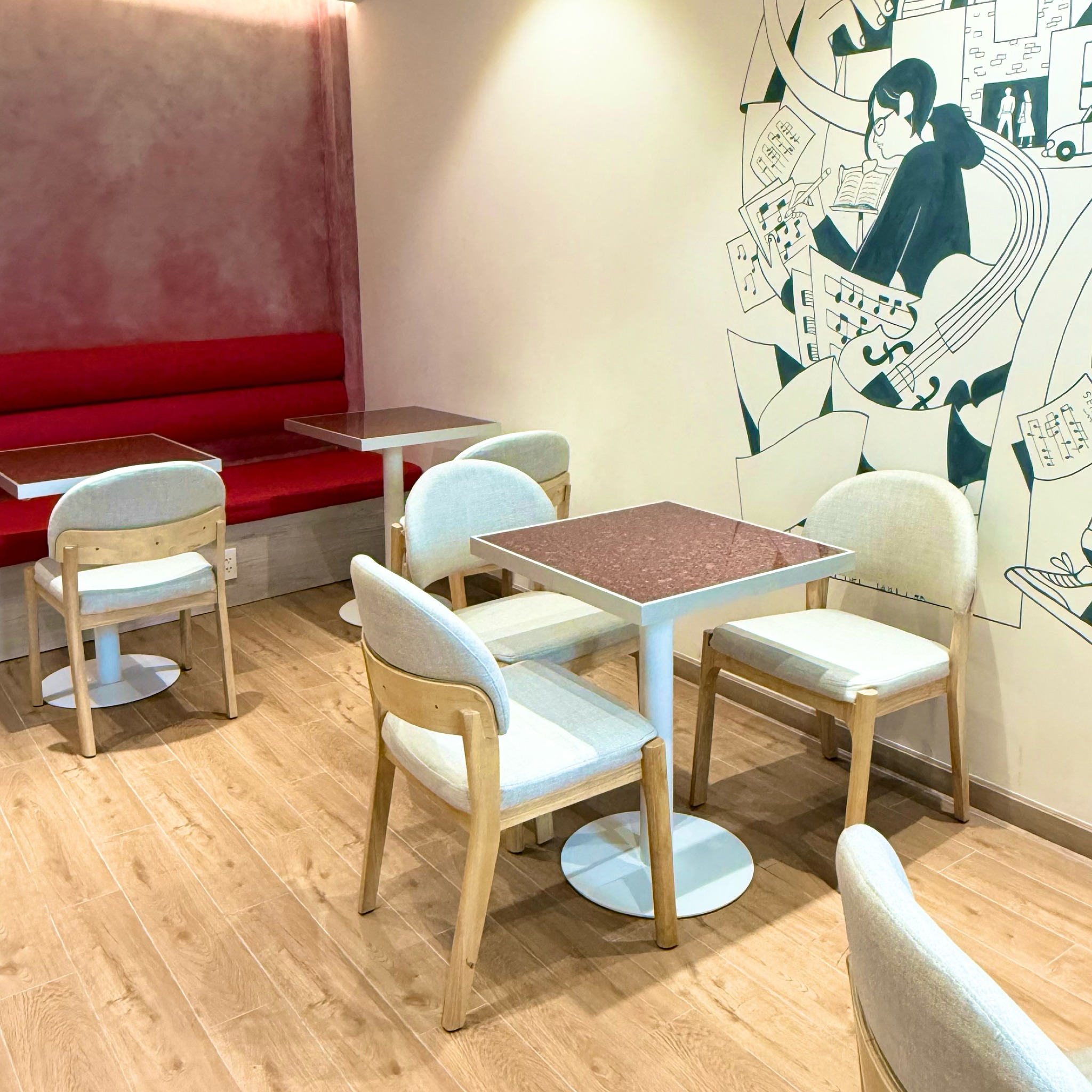 HOLA Coffee & Cake  – ảnh 6