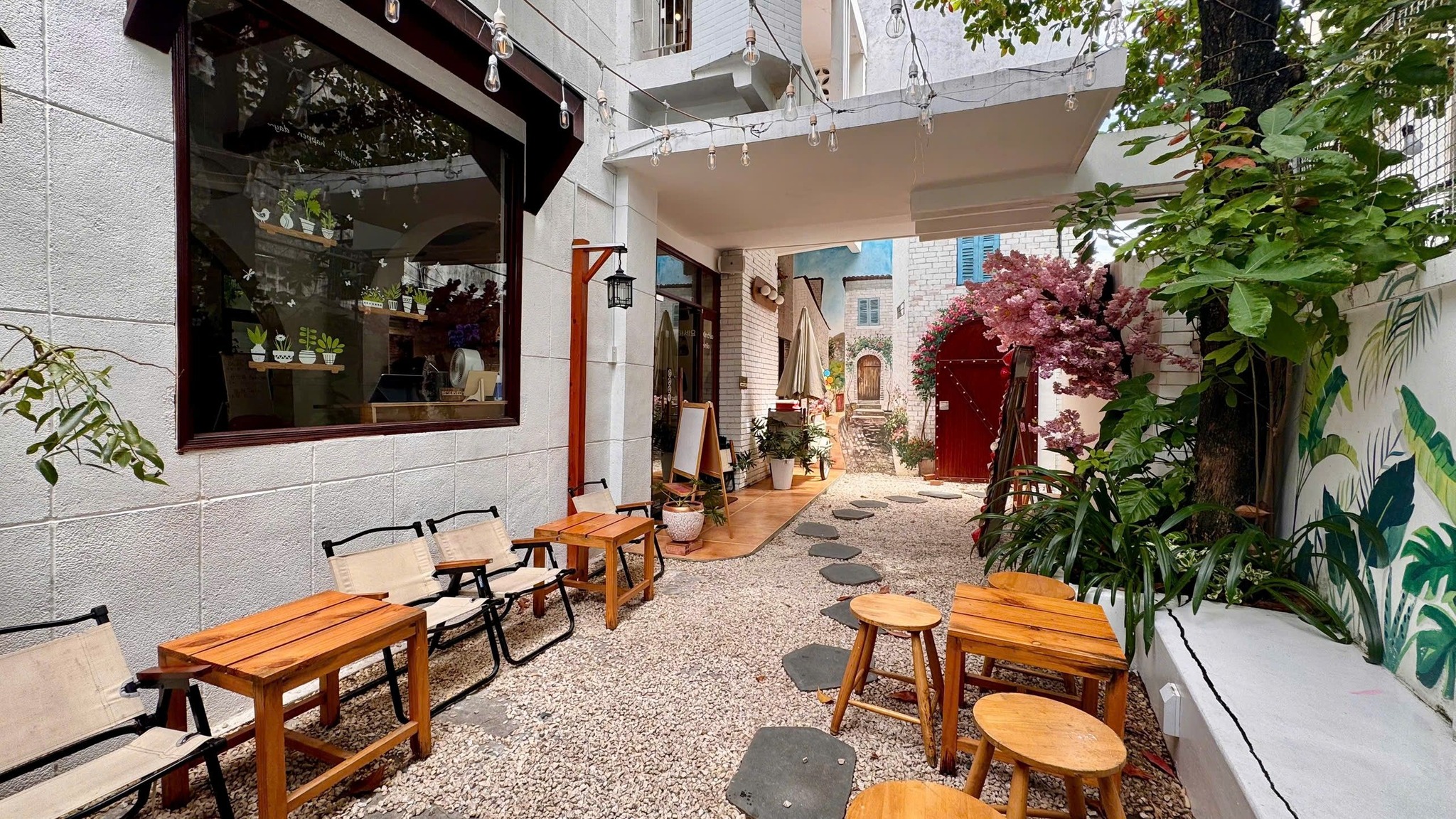 Lululala Café & Chill  – ảnh 2