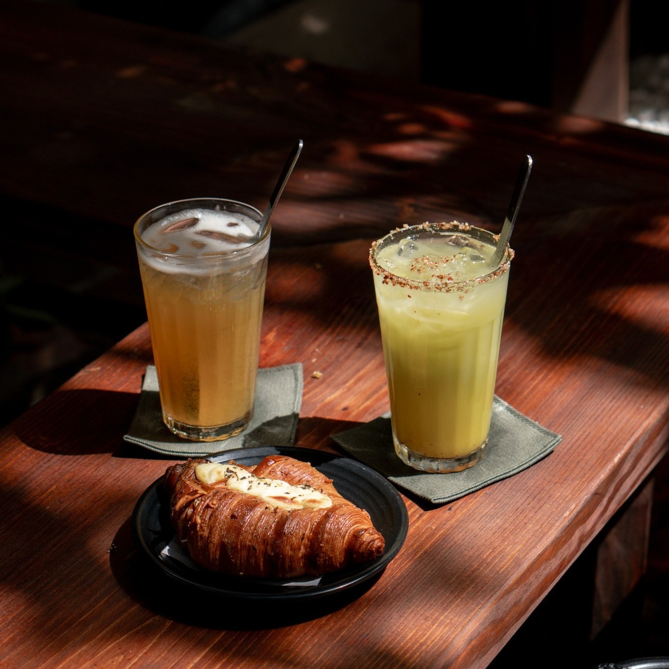 CÀ VIẾT HOA CAFE – ảnh 2